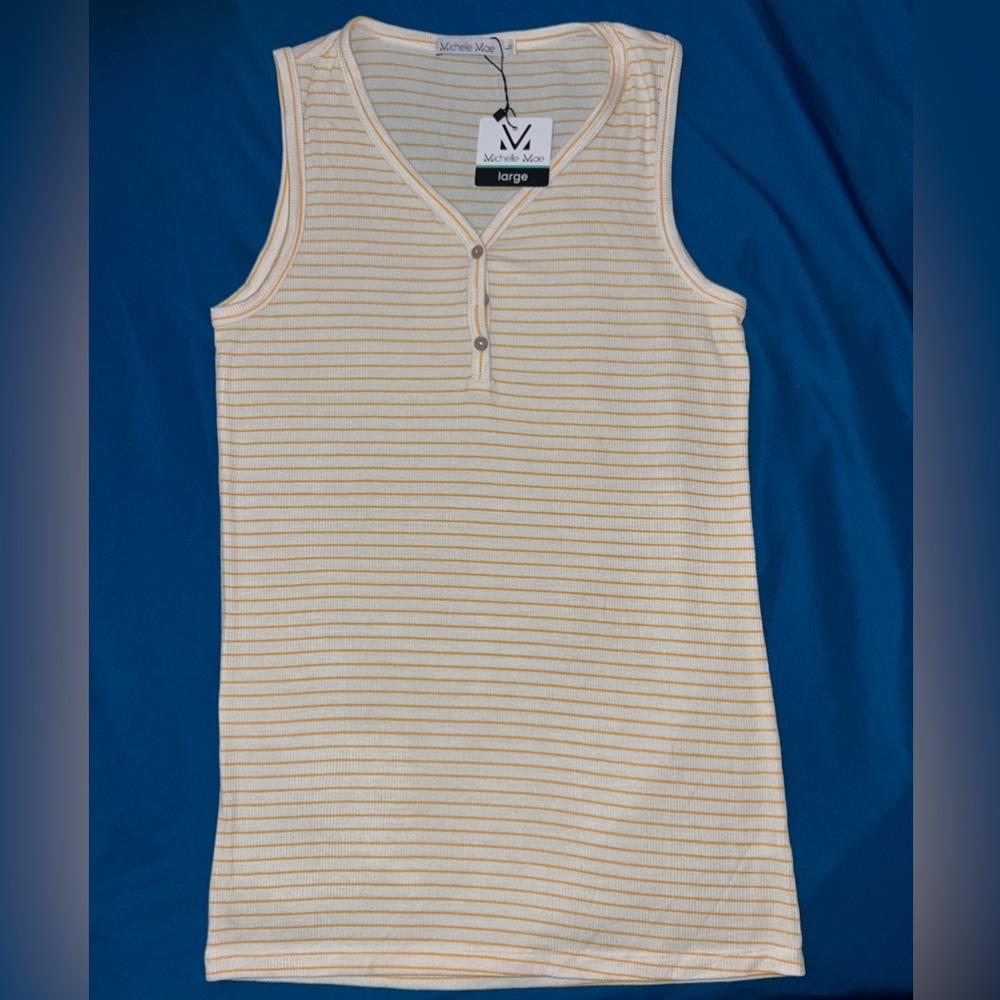 Michelle Mae tank top - Picture 1 of 4